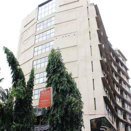 Sukh Hotel Mumbai Exteriör bild